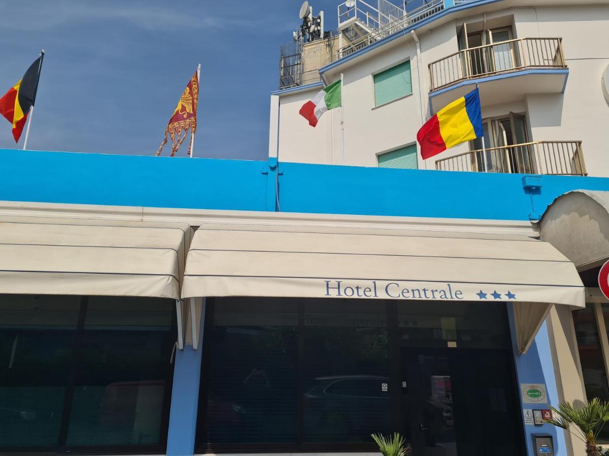 Hotel Centrale Eraclea Mare Ngoại thất bức ảnh